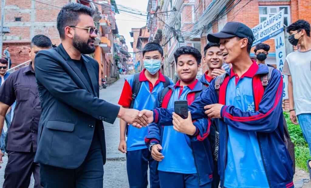 बालेनले गर्दैछन् महानगरको सार्वजनिक शिक्षामा ‘क्रान्ति’, परिणाम कति आउला ?