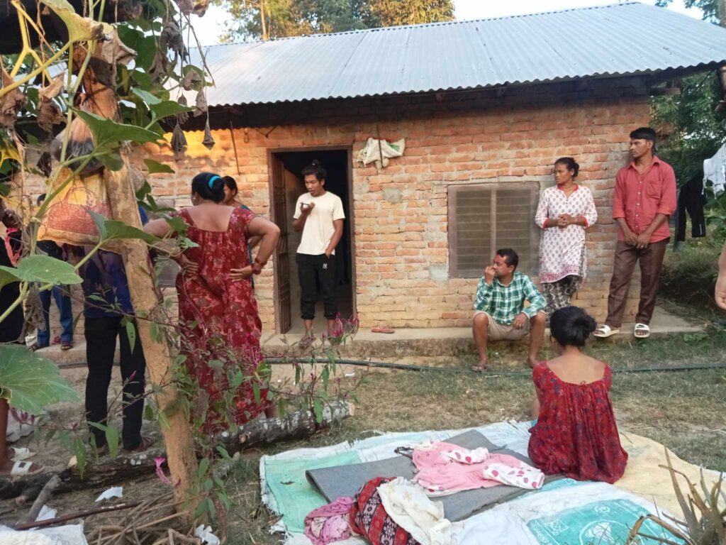 आफ्नै नवजात शिशुलाई चक्कुले मार्न खोजेपछि…