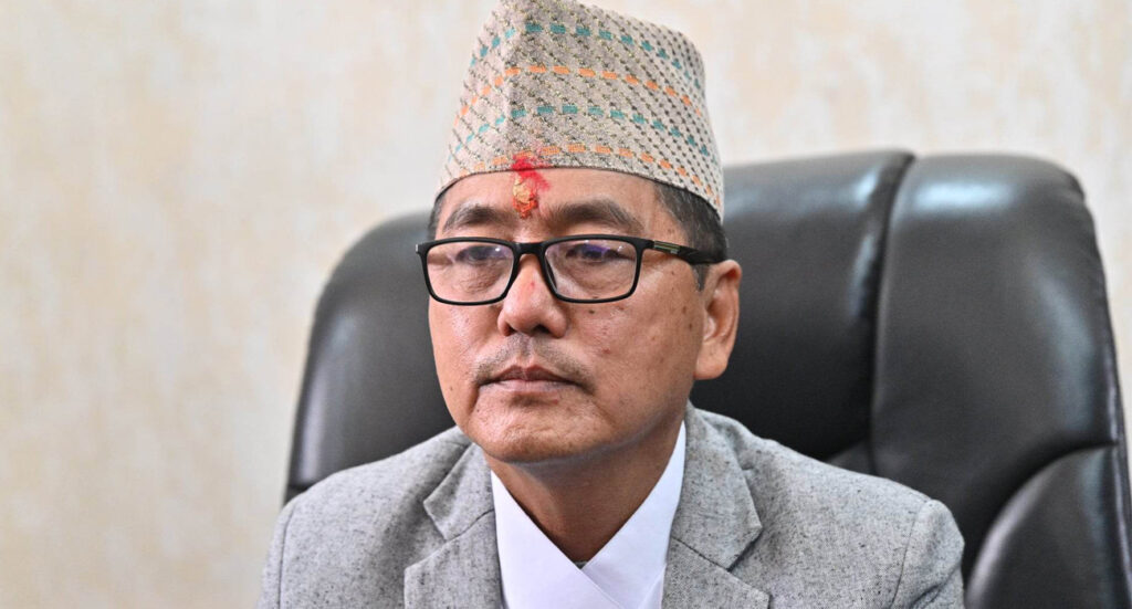 सरकारले तोकेका निषेधित क्षेत्रहरू तोडेर अघि बढ्छौँ : राजेन्द्र लिङ्देन