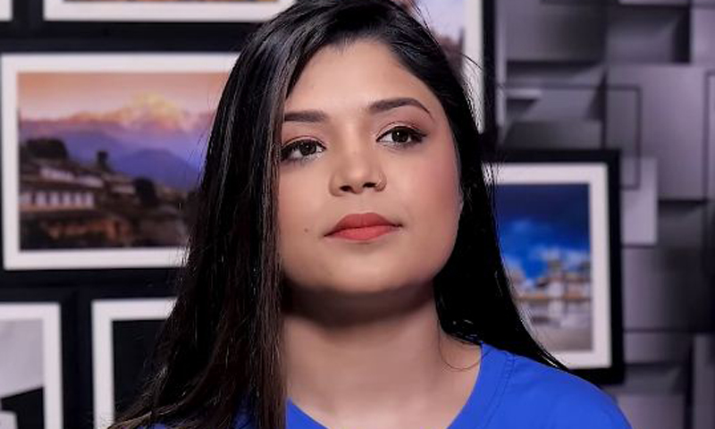 जिन्दगी आफ्नो हो, म आफ्नै स्वभावमा बाँच्छु : समिक्षा अधिकारी