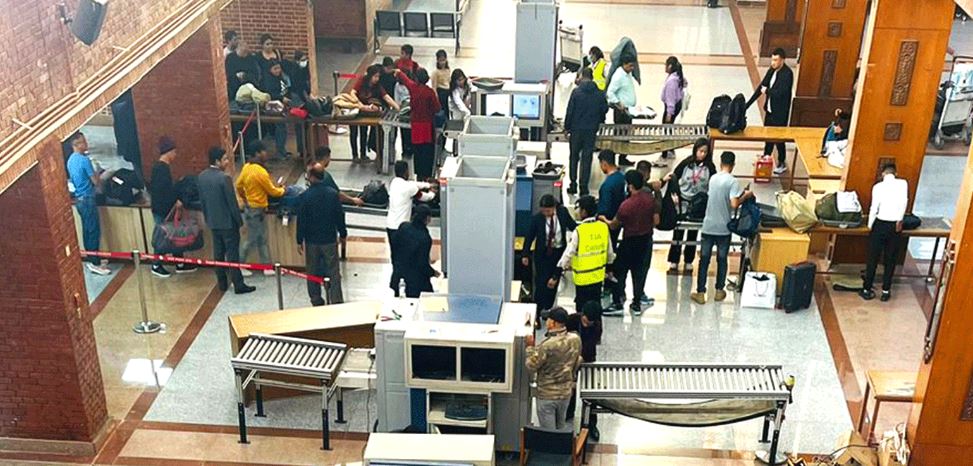 विमानस्थल भन्सार चेकजाँचमा सशस्त्र प्रहरी परिचालन